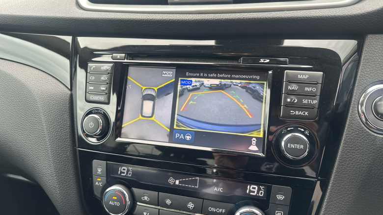 Nissan Qashqai 1.5 dCi Tekna 5dr Diesel Hatchback